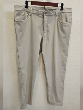 lululemon athletica Men's Light Beige Pants